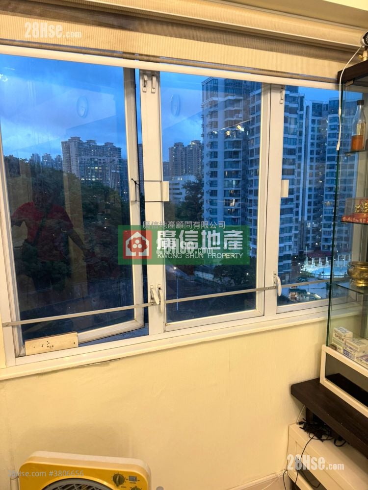 Yun Kai Building Sell 2 Bedrooms , 1 Bathroom 438 ft²