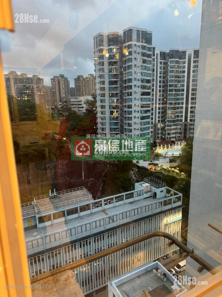 Yun Kai Building Sell 2 Bedrooms , 1 Bathroom 438 ft²