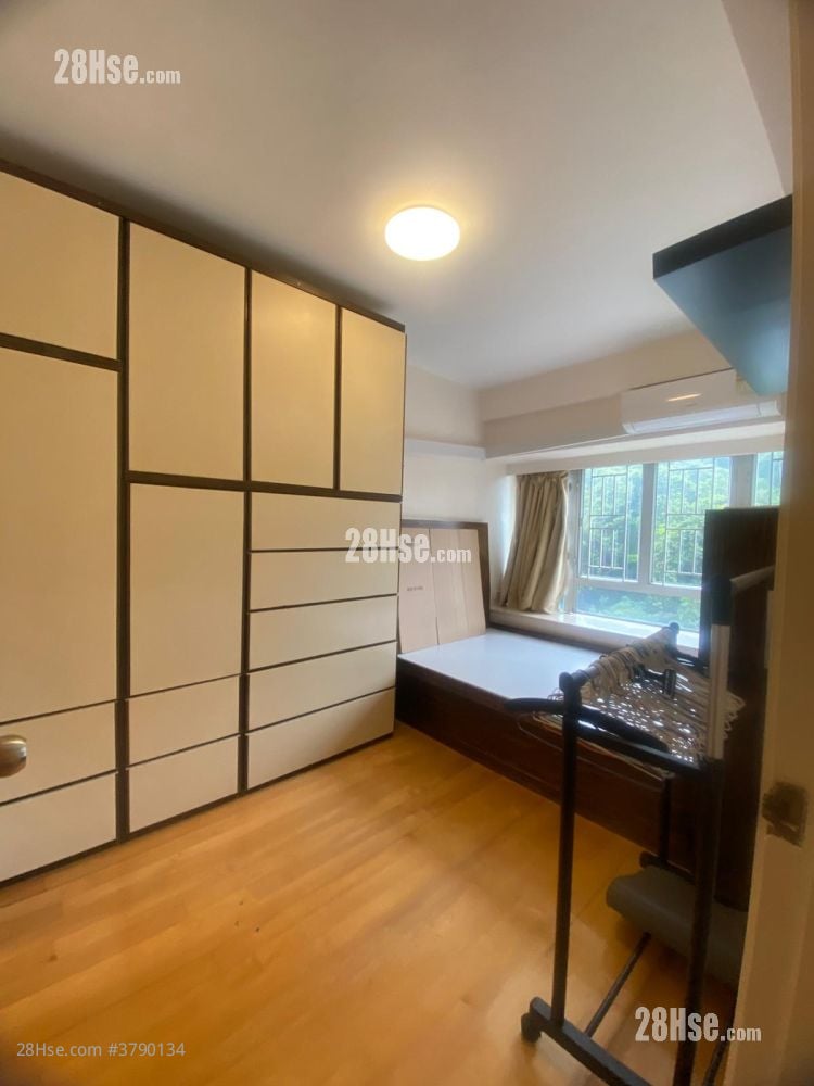 愉景花园 租盘 3 房 , 2 浴室 689 平方尺