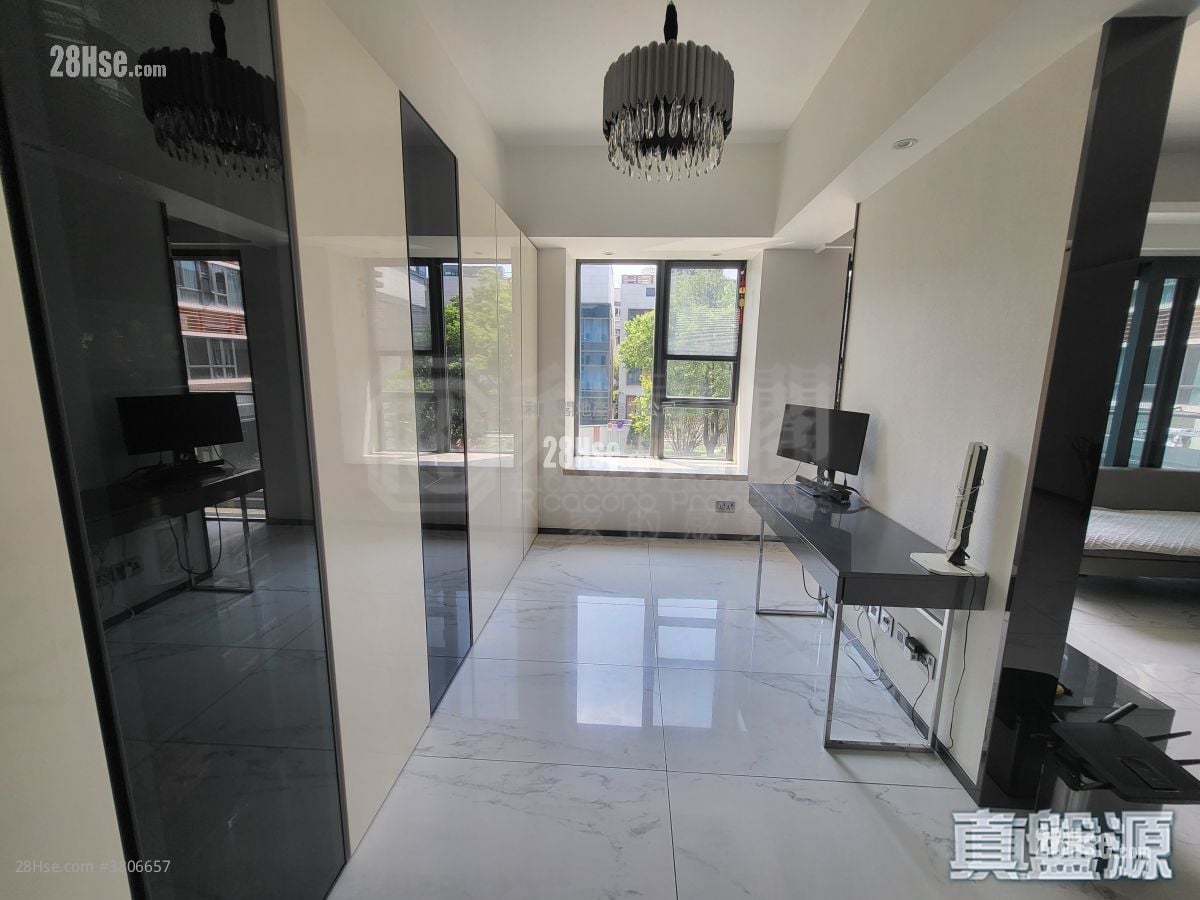 Parc Inverness Sell 3 Bedrooms 1,514 ft²