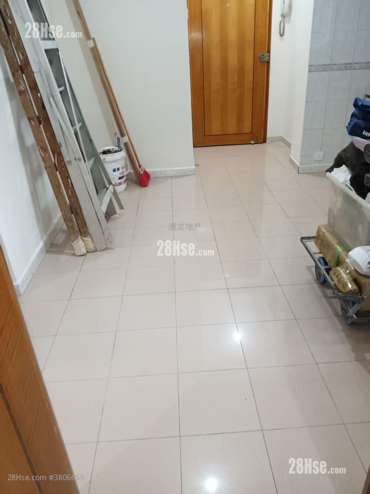 安顺大厦 租盘 2 房 , 1 浴室 293 平方尺