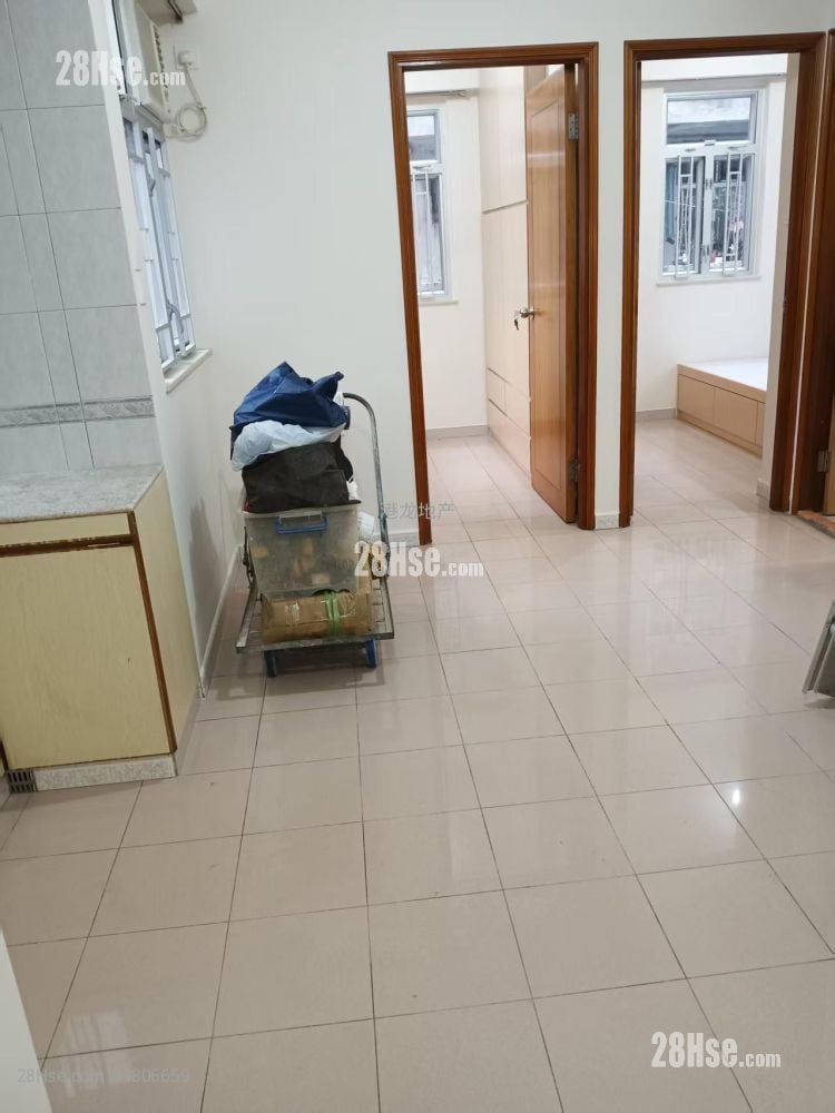 安顺大厦 租盘 2 房 , 1 浴室 293 平方尺