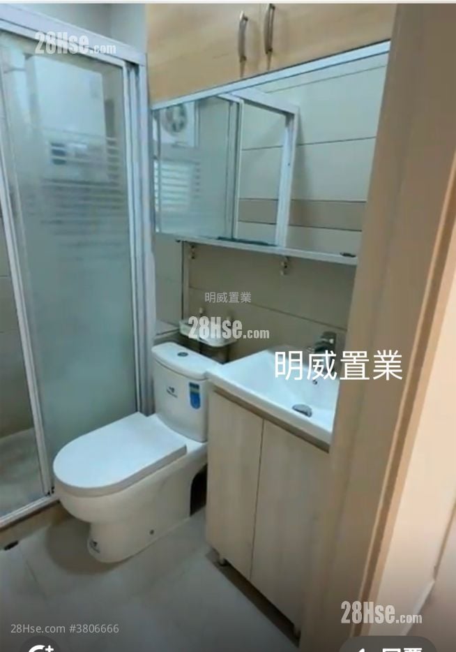 鸿达楼 售盘 2 房 , 1 浴室 306 平方尺