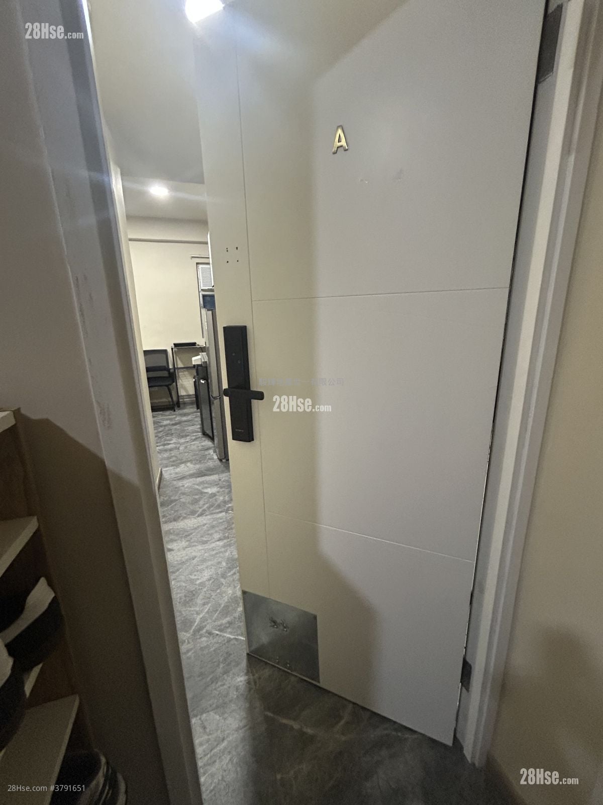 Sun Hing Building Rental Studio , 1 Bathroom 190 ft²