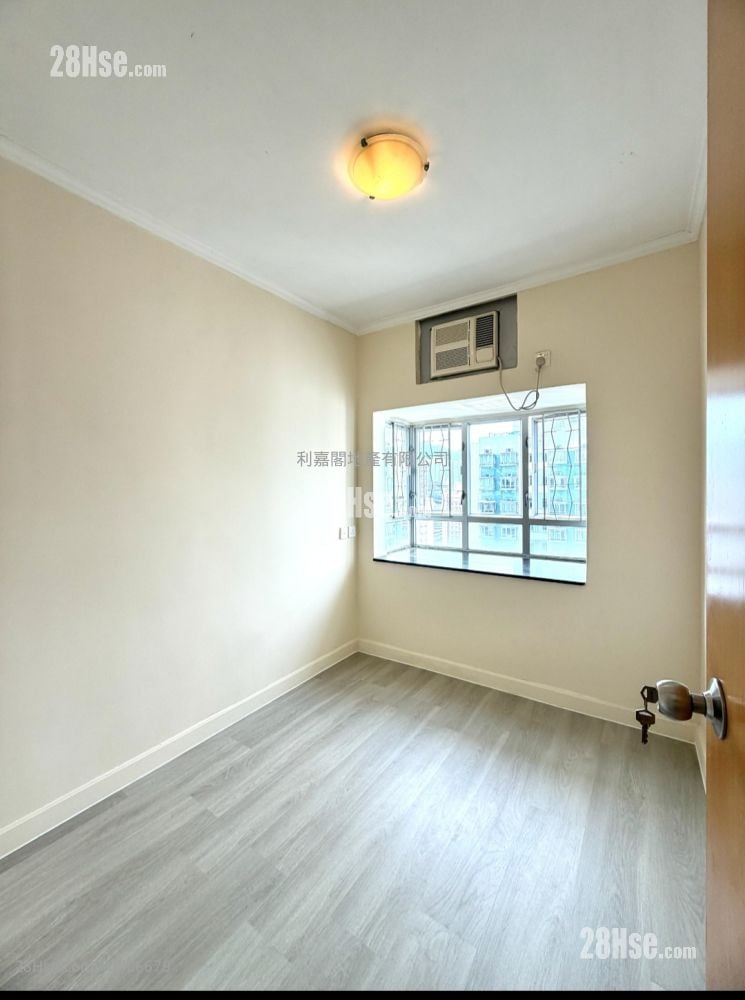 沙田第一城 售盤 2 房 , 1 浴室 304 平方呎