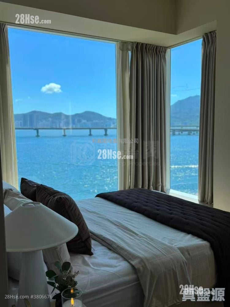 Monterey Sell 4 Bedrooms , 4 Bathrooms 1,123 ft²