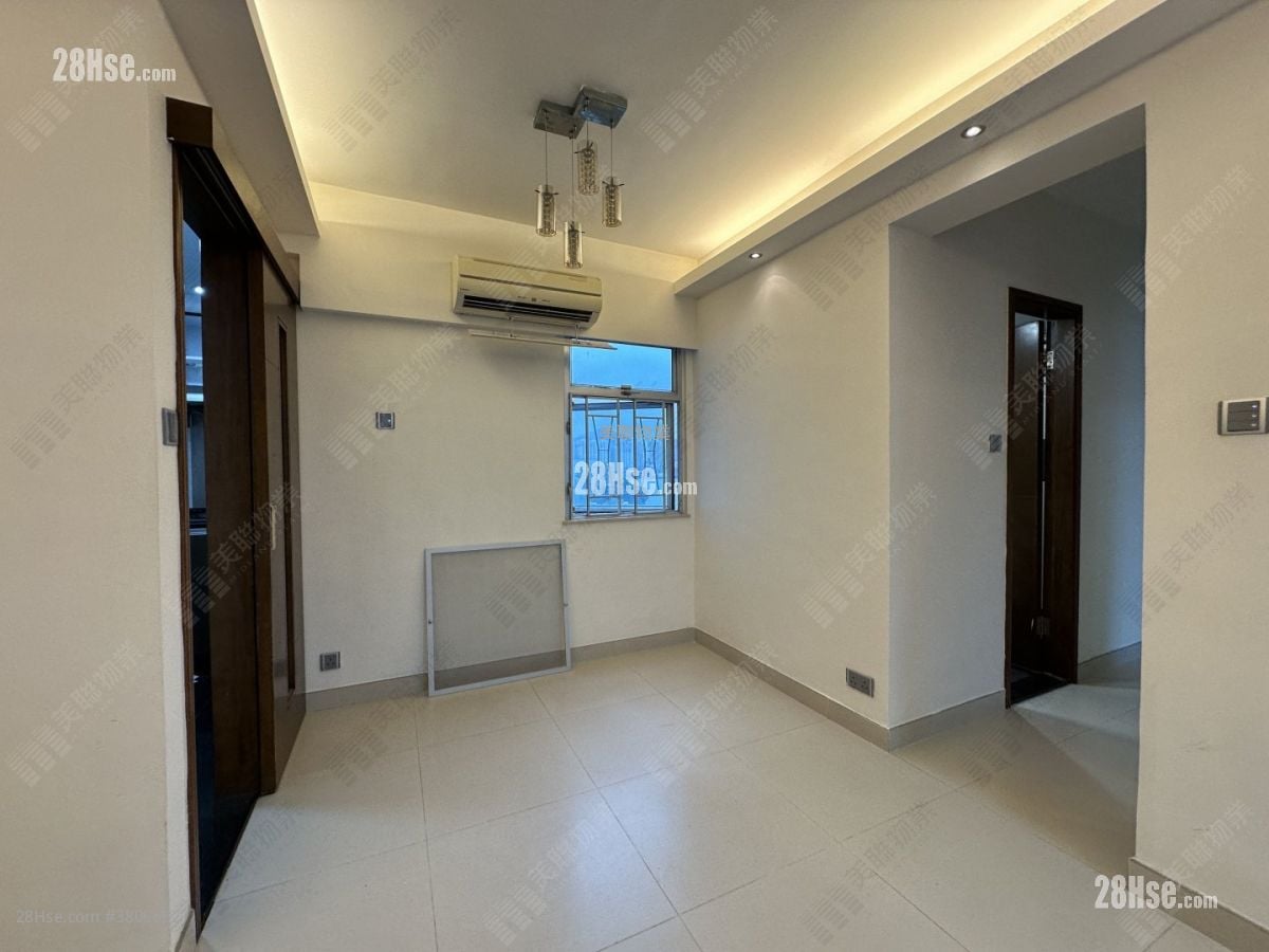 Marina Garden Sell 3 Bedrooms 567 ft²