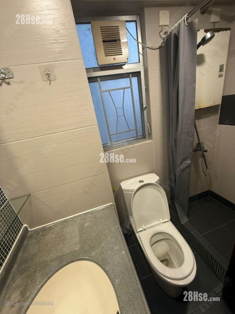 Marina Garden Sell 3 Bedrooms 567 ft²