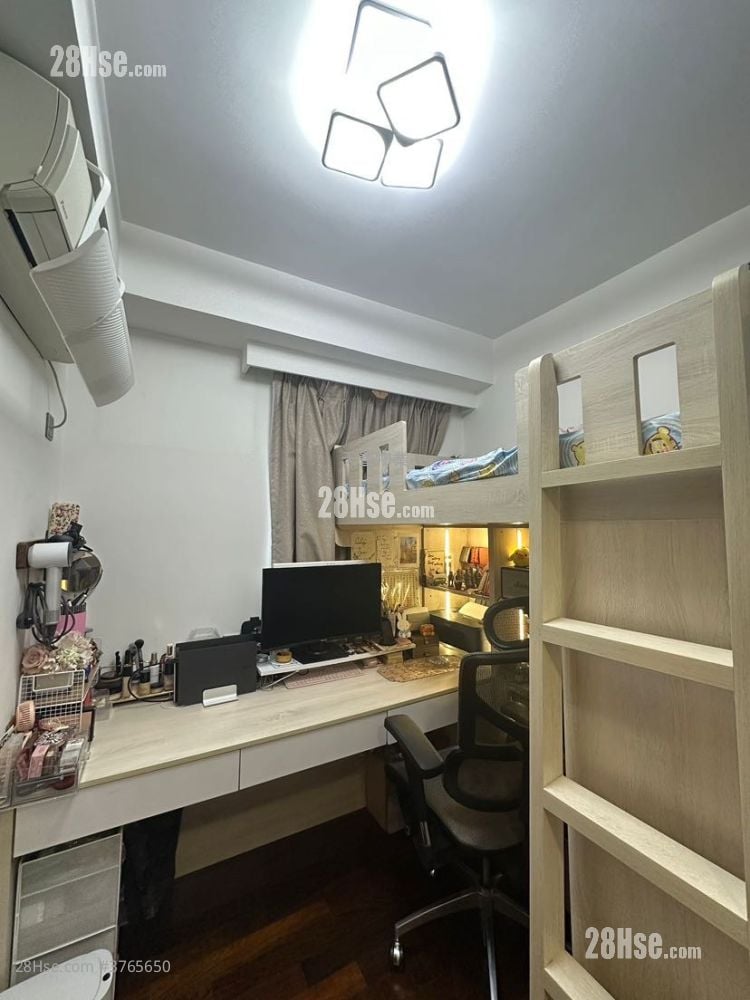 Symphony Garden Sell 2 Bedrooms , 1 Bathroom 438 ft²