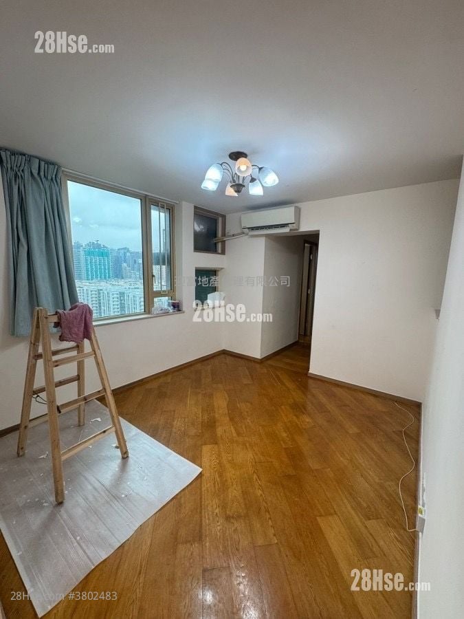 Harbour Place Rental 3 Bedrooms , 1 Bathroom 590 ft²