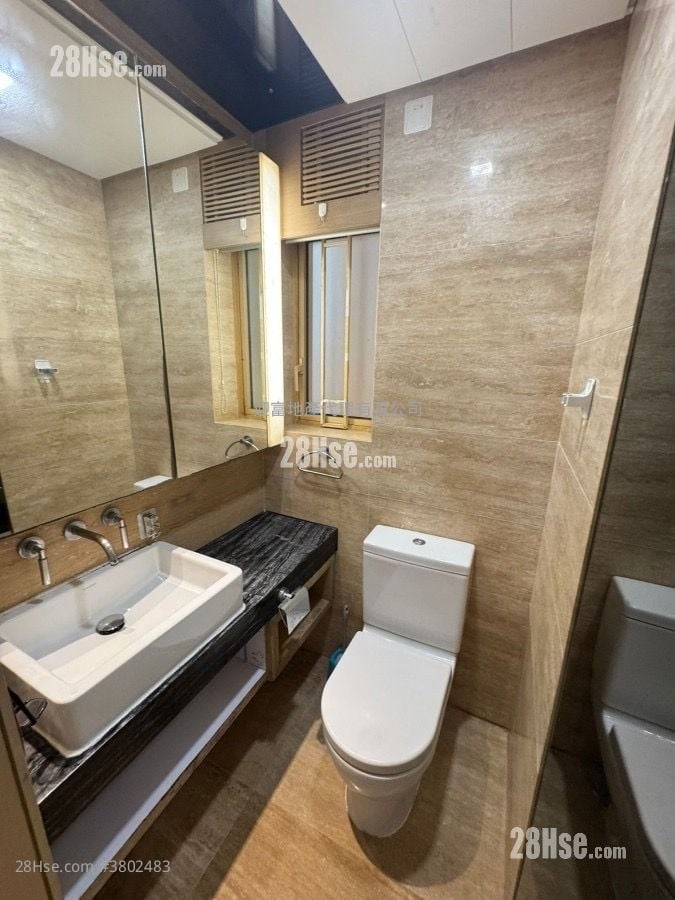 Harbour Place Rental 3 Bedrooms , 1 Bathroom 590 ft²