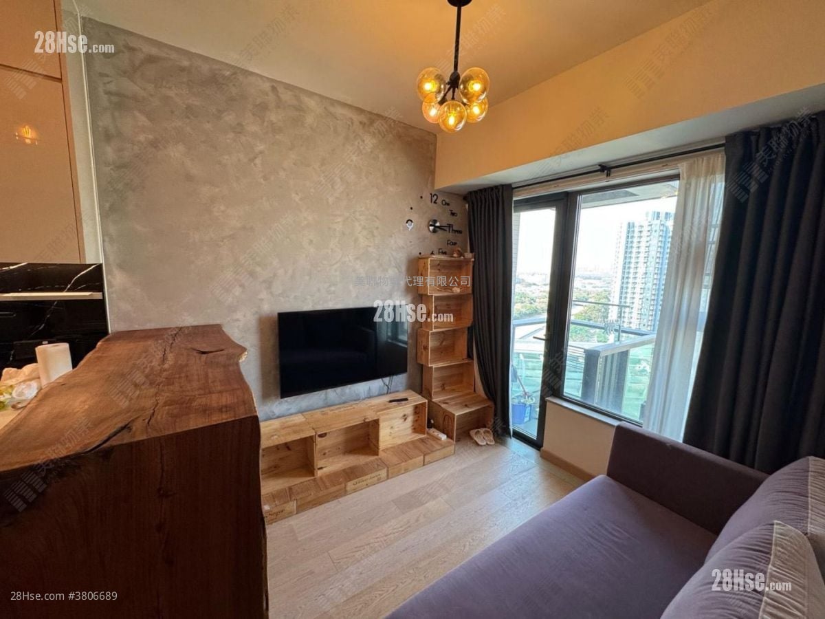 Sol City Sell 1 Bedroom 322 ft²