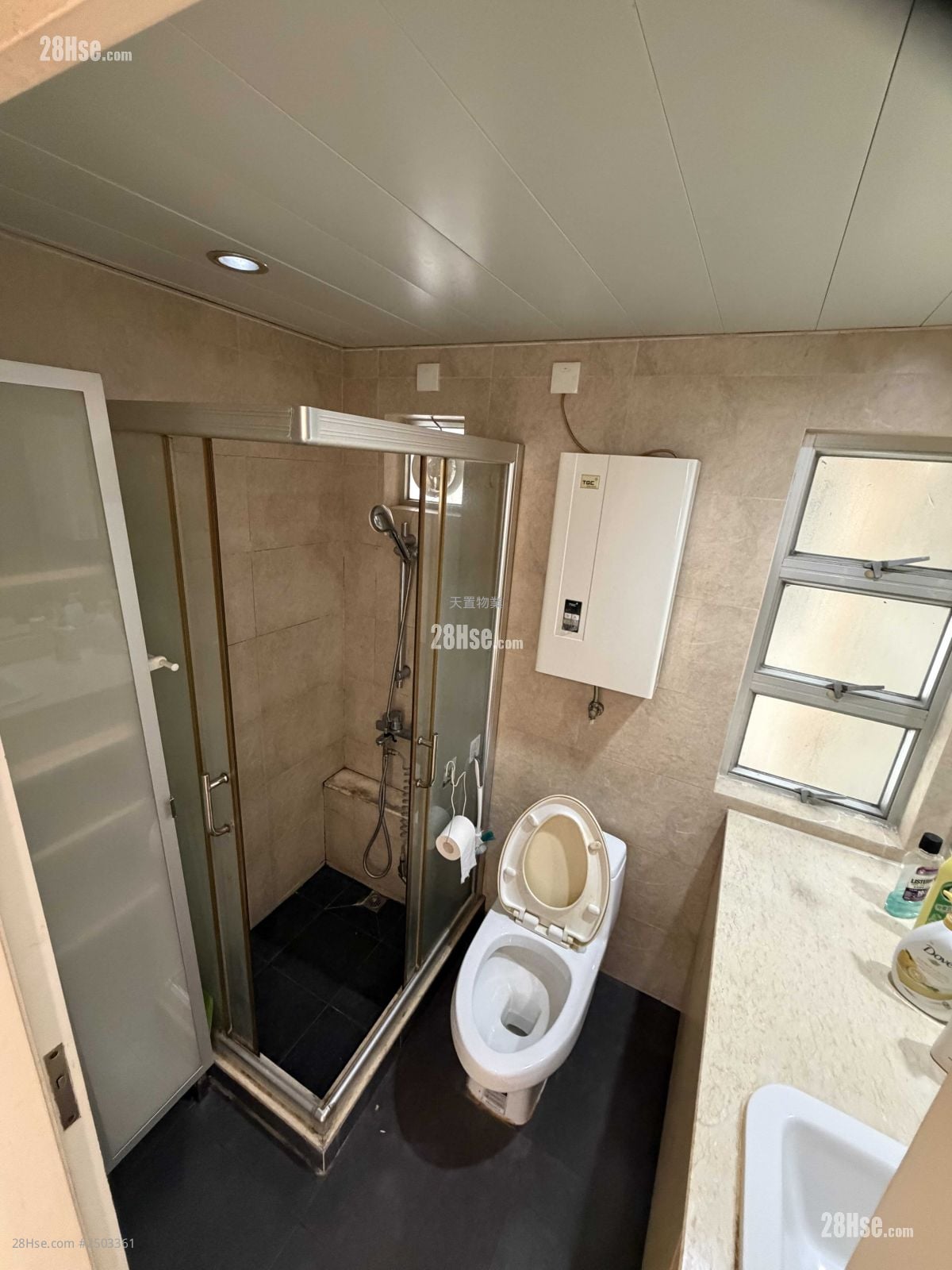 Kingswood Villas Rental 2 Bedrooms , 1 Bathroom 449 ft²