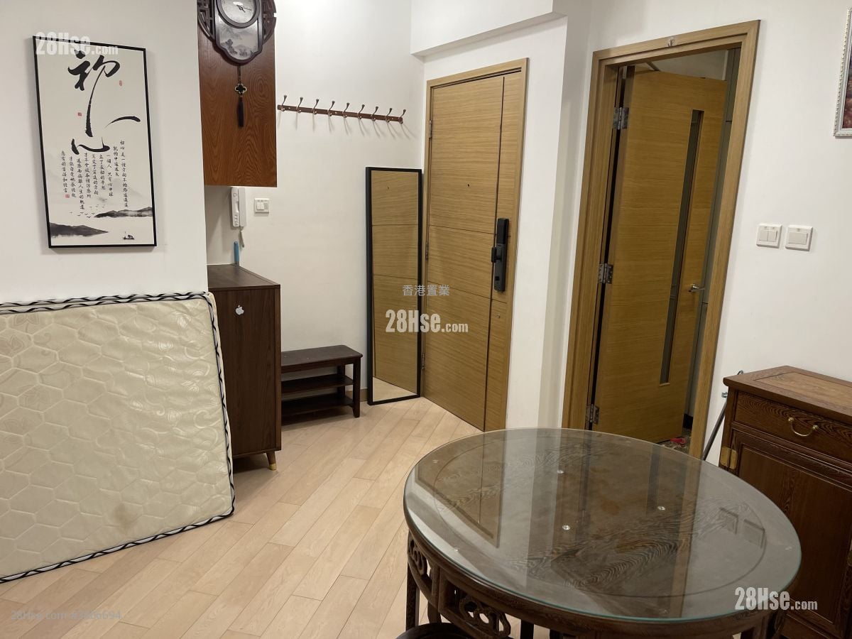 Century Link Sell 3 Bedrooms , 2 Bathrooms 639 ft²