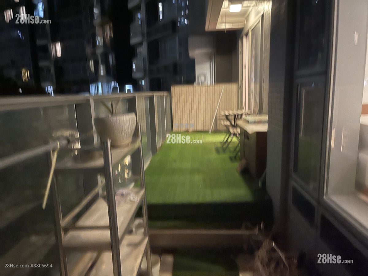 Century Link Sell 3 Bedrooms , 2 Bathrooms 639 ft²