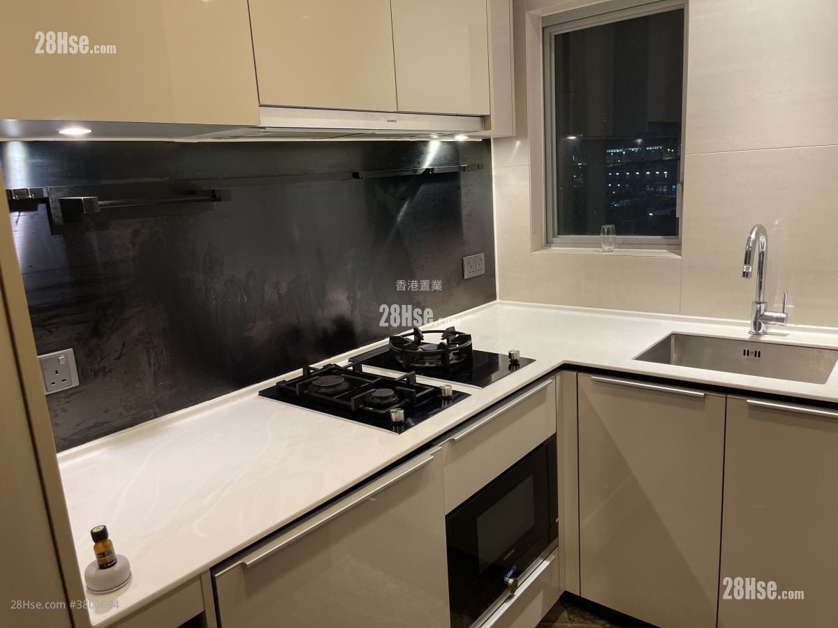 Century Link Sell 3 Bedrooms , 2 Bathrooms 639 ft²