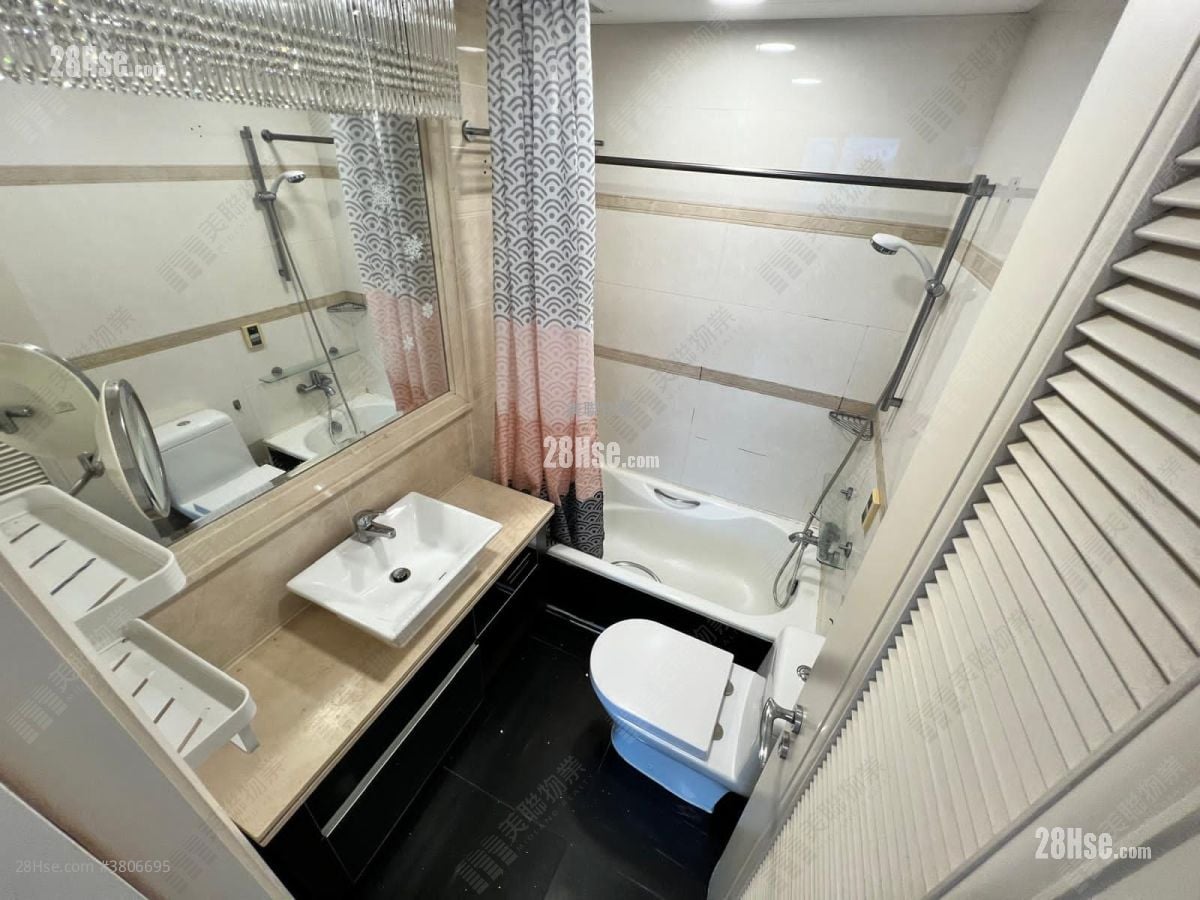 Sausalito Rental 3 Bedrooms , 2 Bathrooms 755 ft²