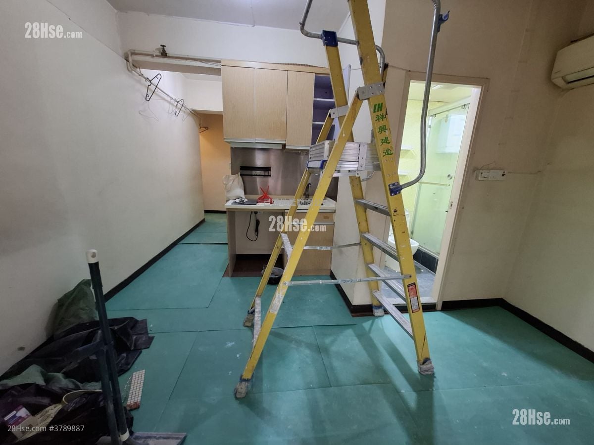 Chung Lee Building Rental 2 Bedrooms , 1 Bathroom 300 ft²