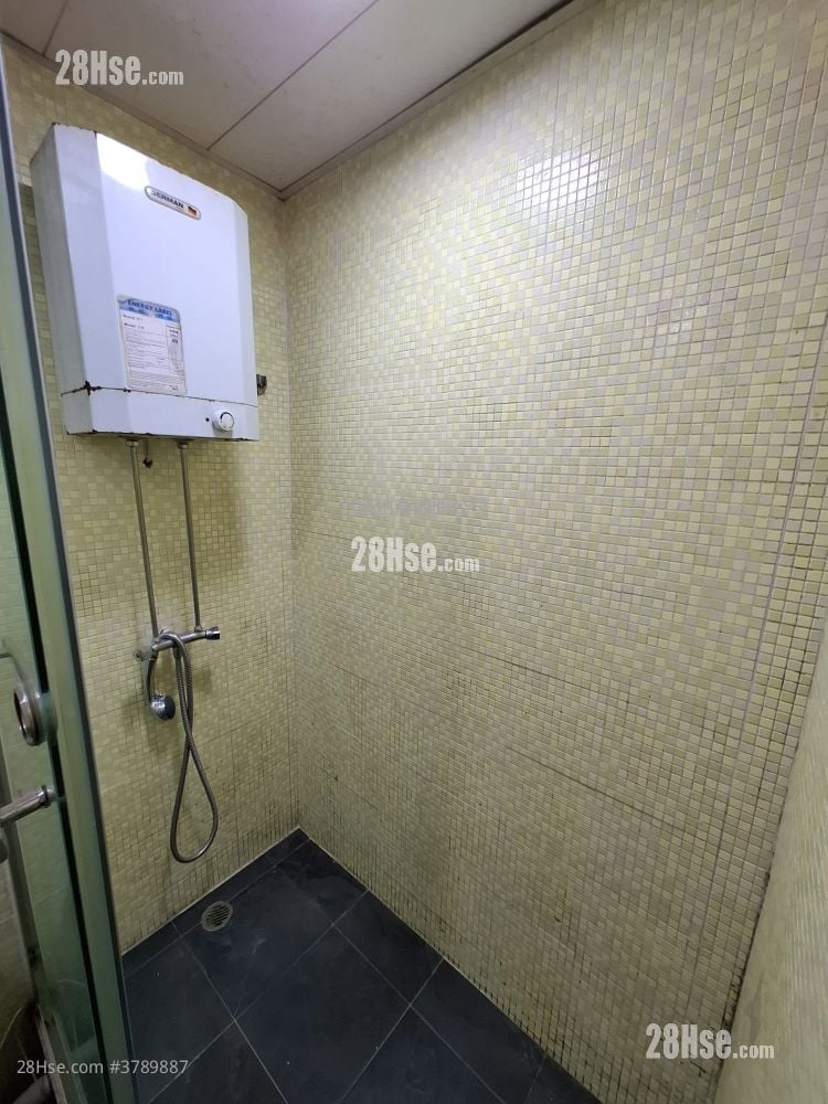 Chung Lee Building Rental 2 Bedrooms , 1 Bathroom 300 ft²