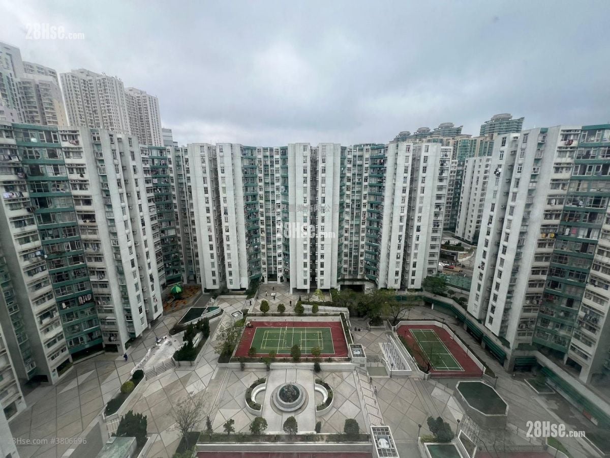Whampoa Garden Sell 3 Bedrooms , 2 Bathrooms 639 ft²