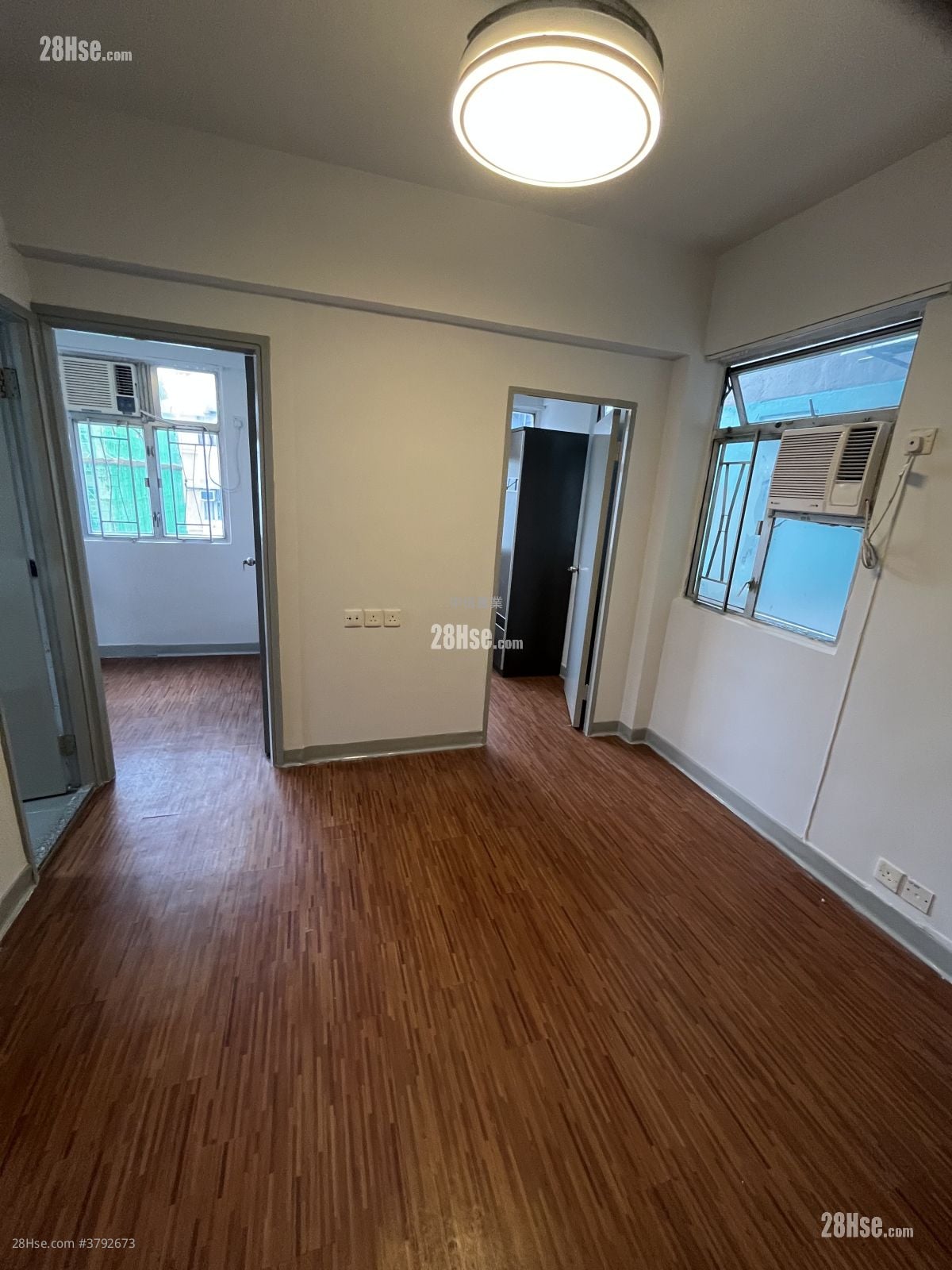 益富大厦 租盘 2 房 , 1 浴室 287 平方尺