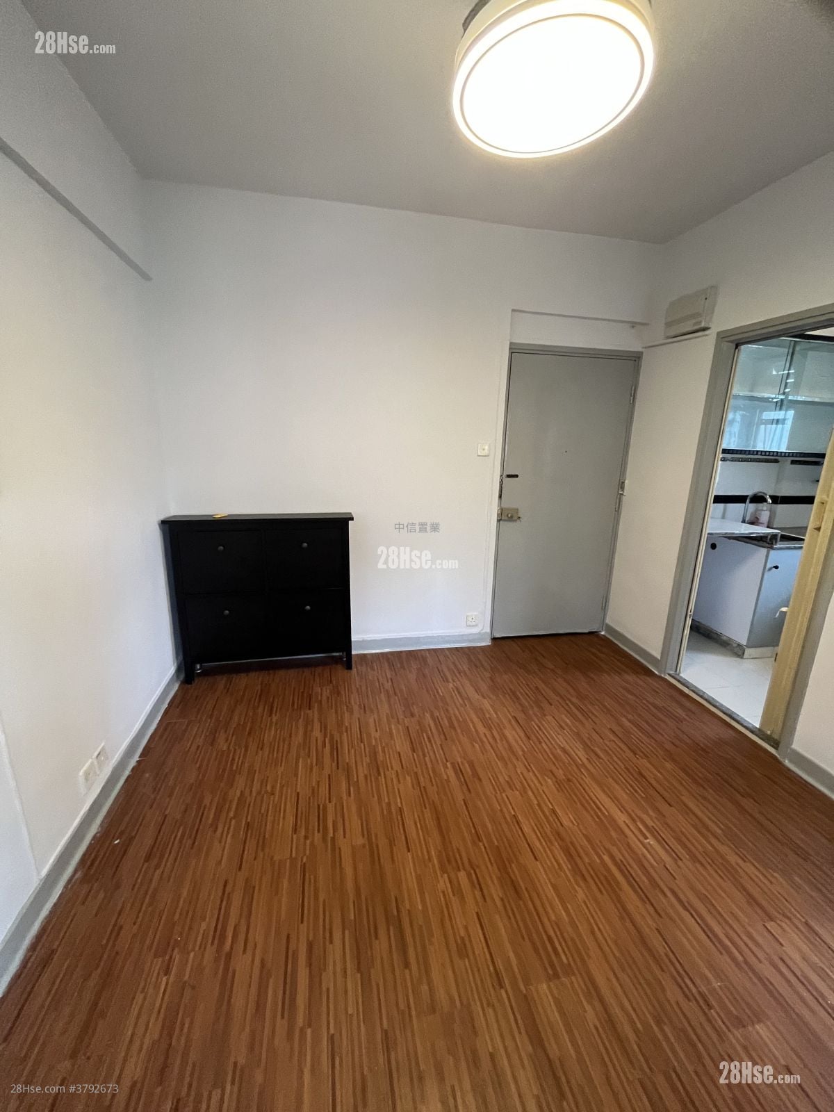 益富大厦 租盘 2 房 , 1 浴室 287 平方尺