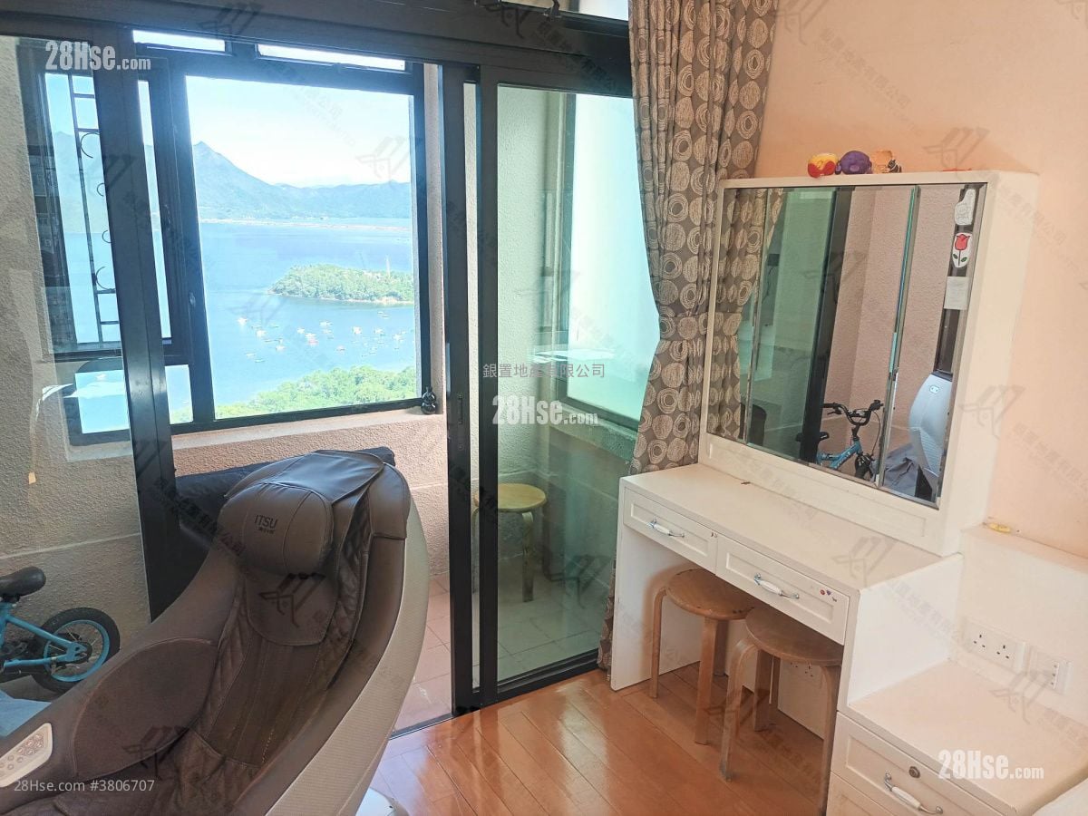 雅典居 售盘 3 房 , 2 浴室 1,435 平方尺