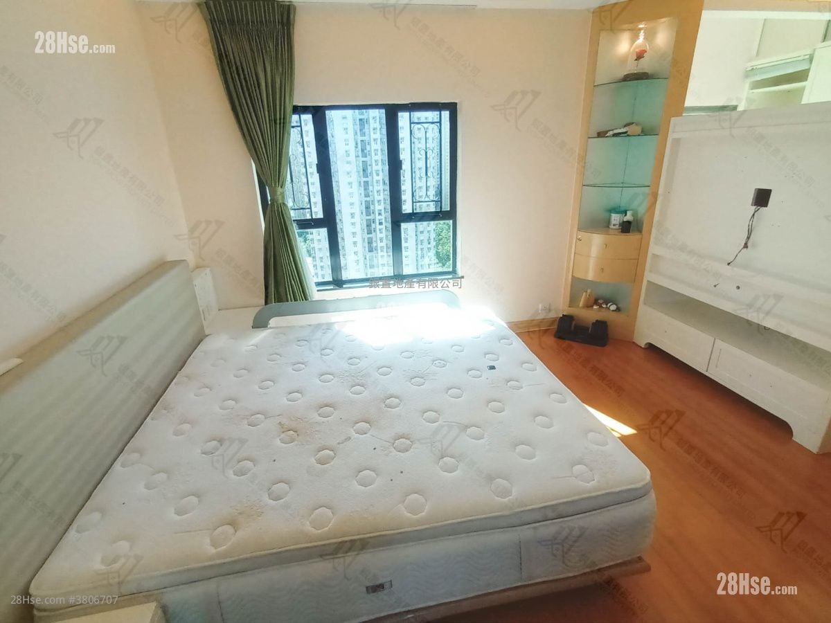 雅典居 售盘 3 房 , 2 浴室 1,435 平方尺