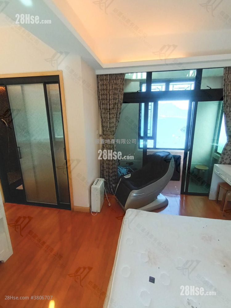 雅典居 售盘 3 房 , 2 浴室 1,435 平方尺