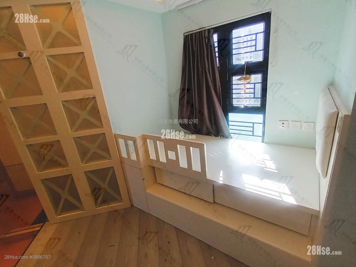 雅典居 售盘 3 房 , 2 浴室 1,435 平方尺