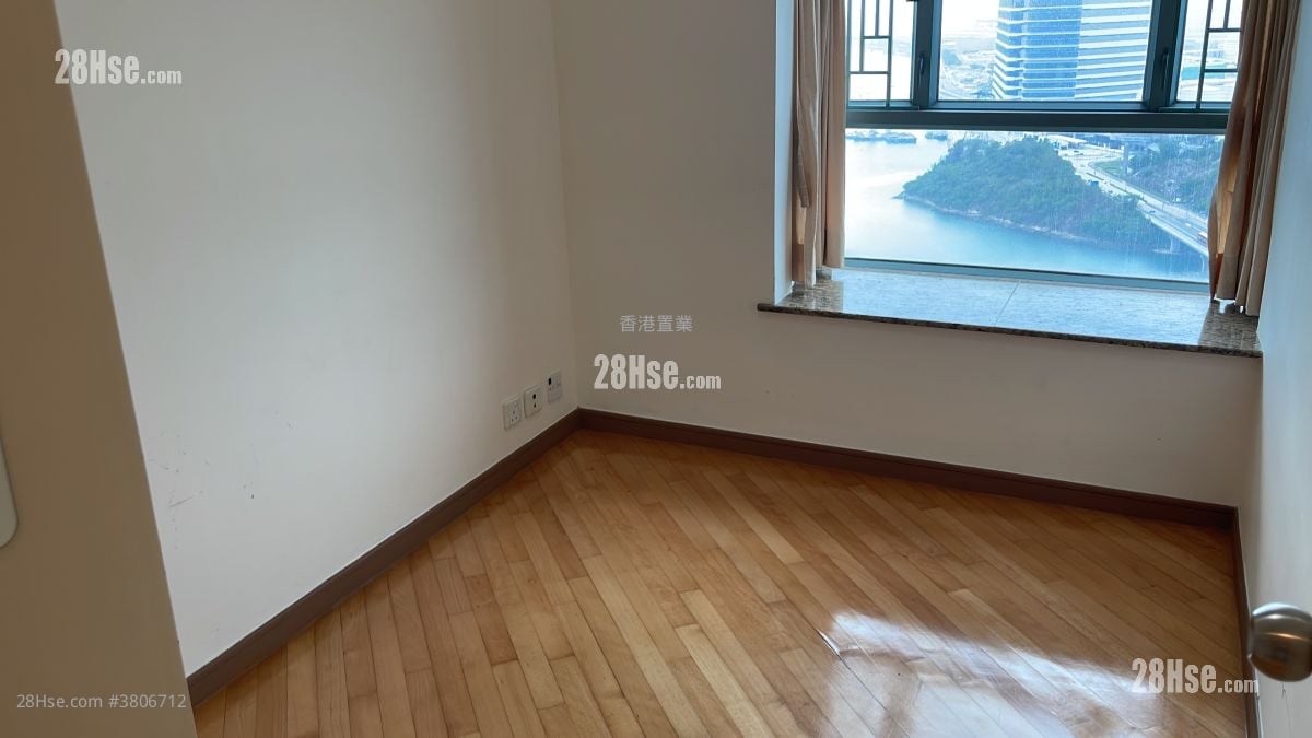 东堤湾畔 租盘 4 房 , 2 浴室 821 平方尺