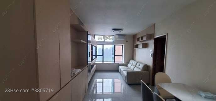 雅典居 售盘 3 房 , 2 浴室 727 平方尺