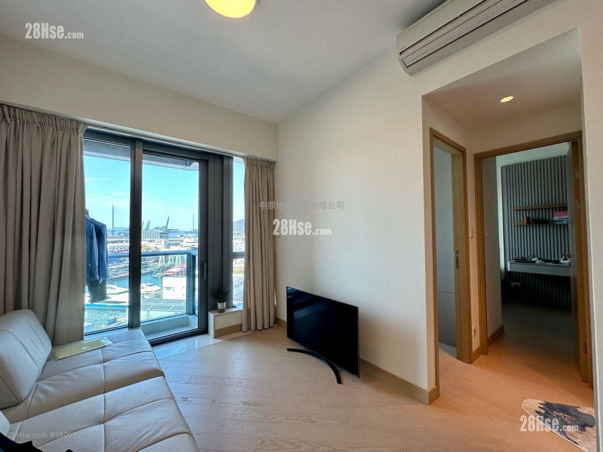 Grand Victoria Sell 2 Bedrooms 597 ft²