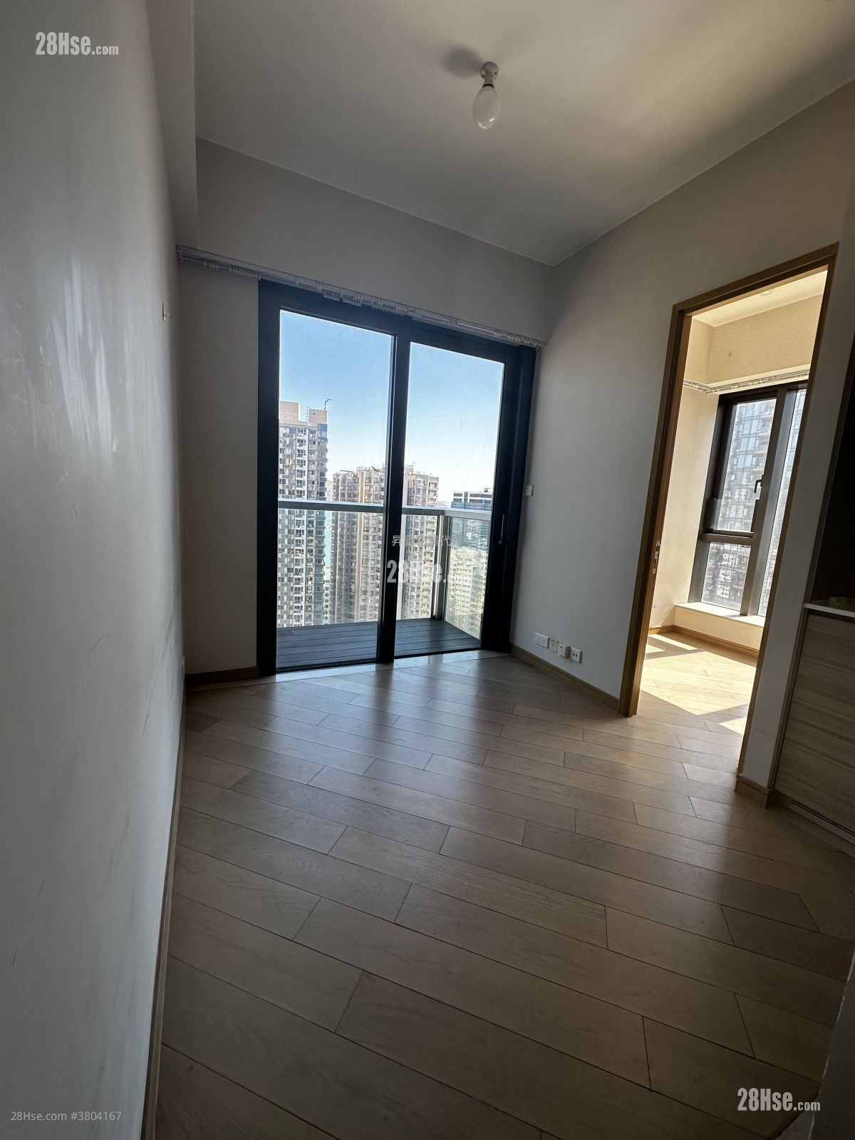 傲形 租盘 1 房 246 平方尺