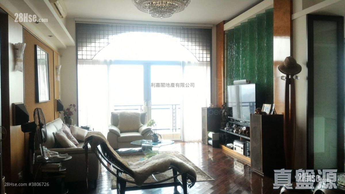 嘉皇台 售盘 4 房 1,764 平方尺