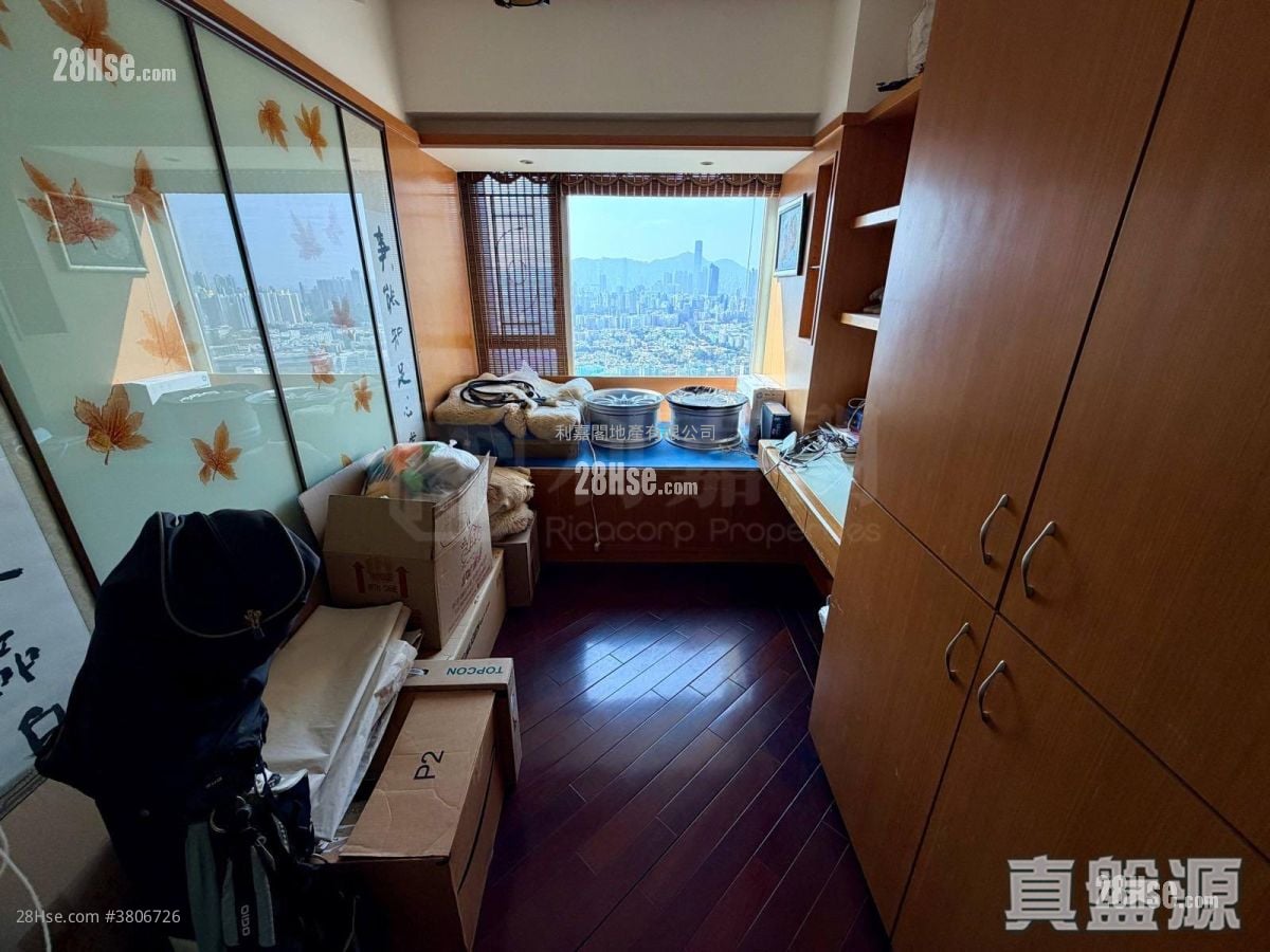 嘉皇台 售盘 4 房 1,764 平方尺