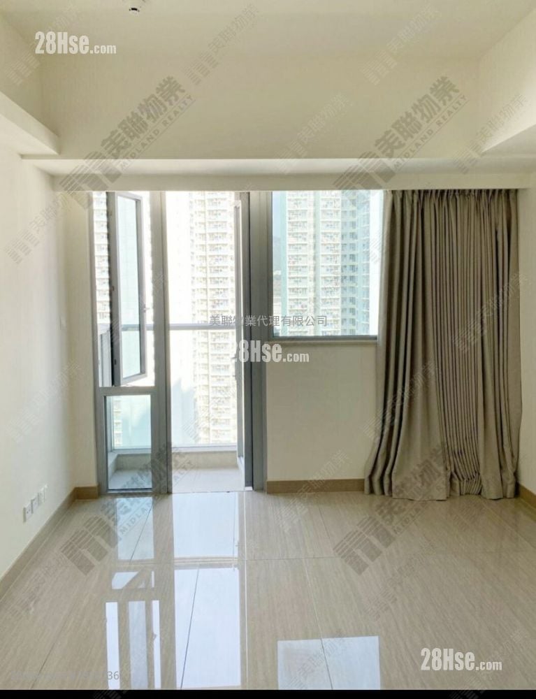 Cullinan West Sell 272 ft²