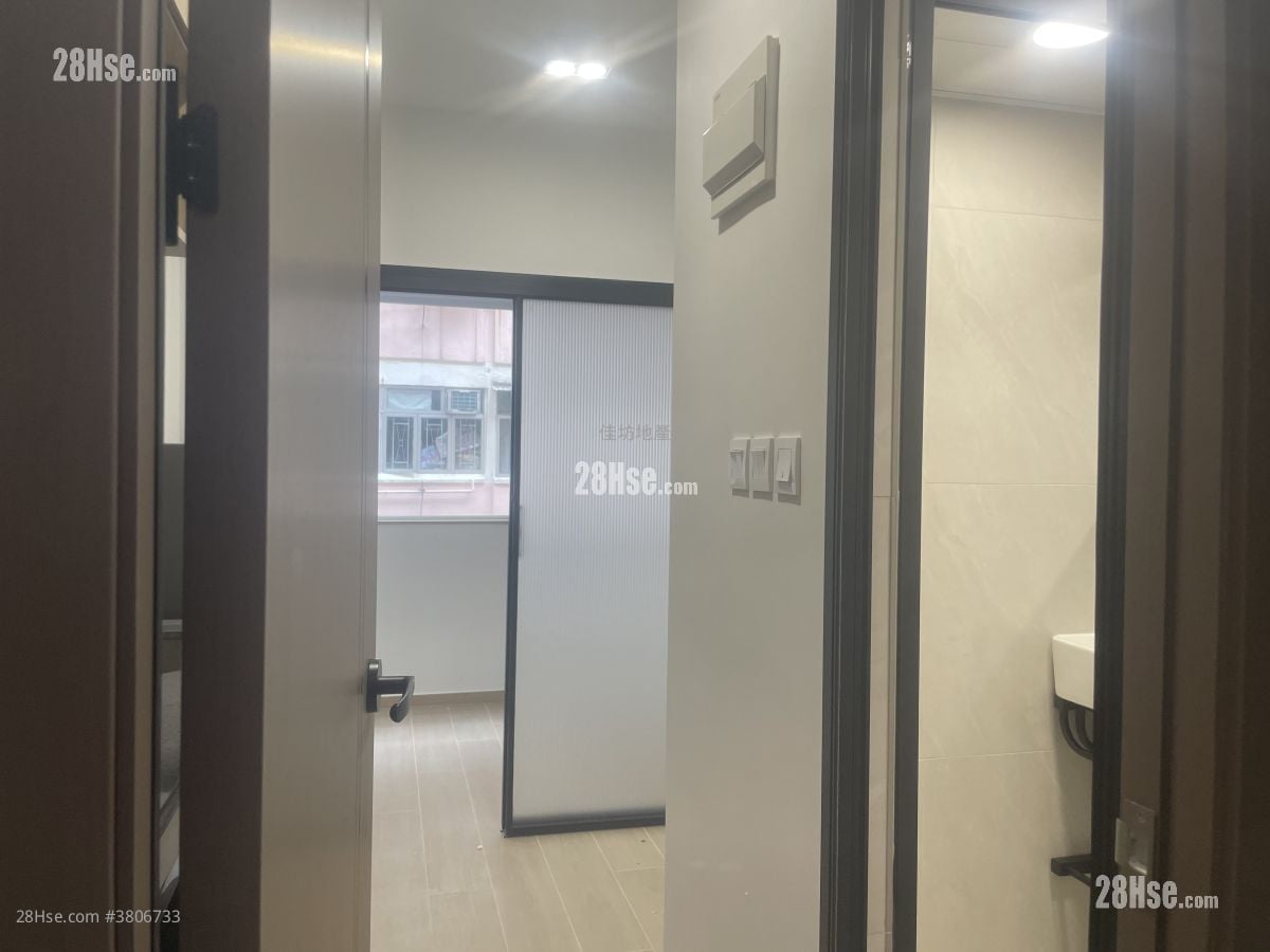 Tung Fat Building Rental 1 Bedroom , 1 Bathroom 180 ft²