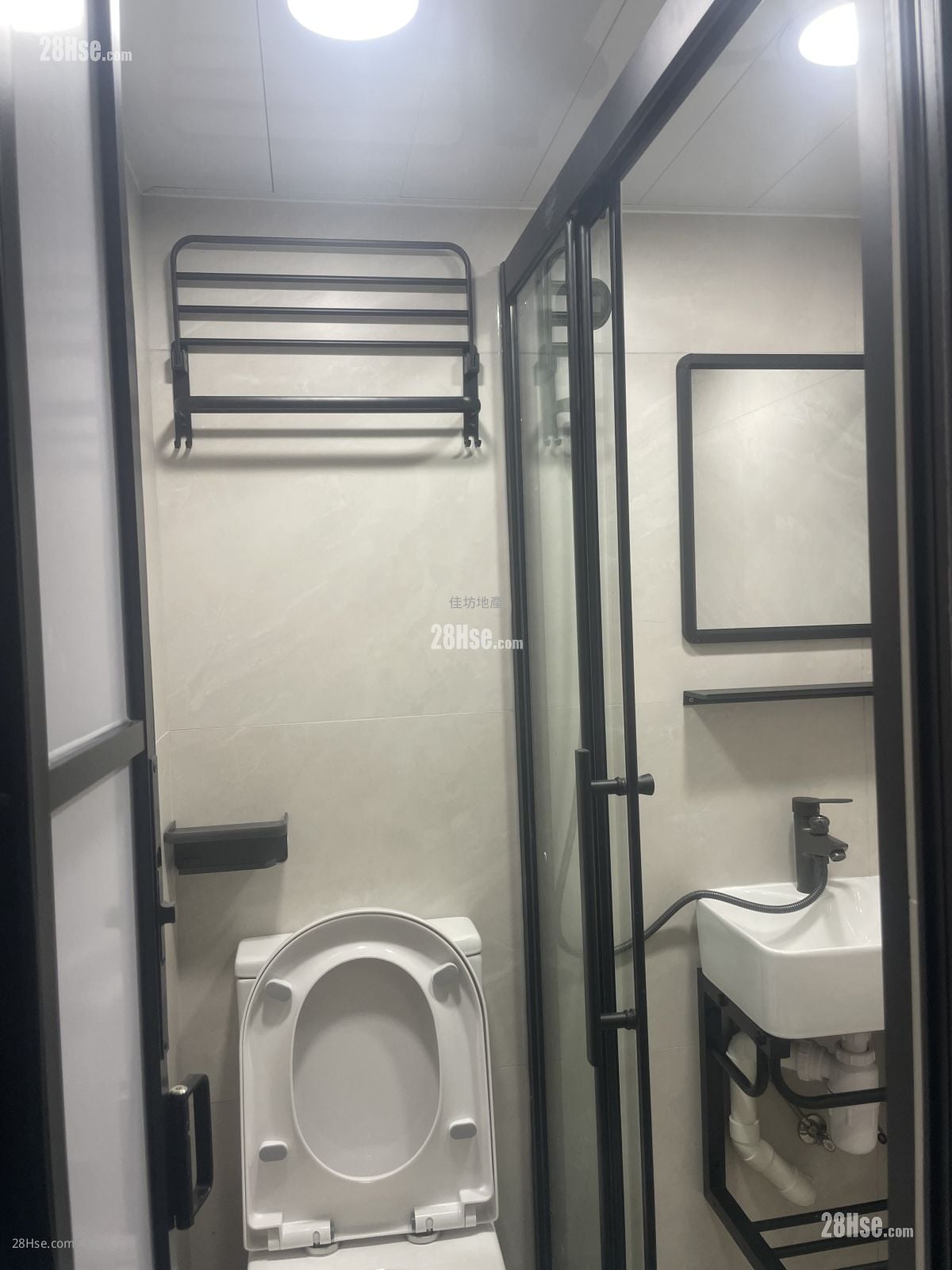 Tung Fat Building Rental 1 Bedroom , 1 Bathroom 180 ft²