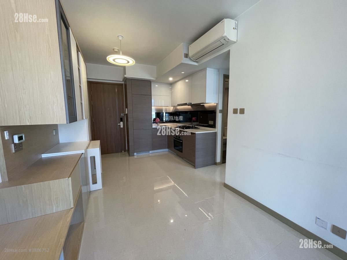 Aurora Rental 2 Bedrooms , 1 Bathroom 445 ft²