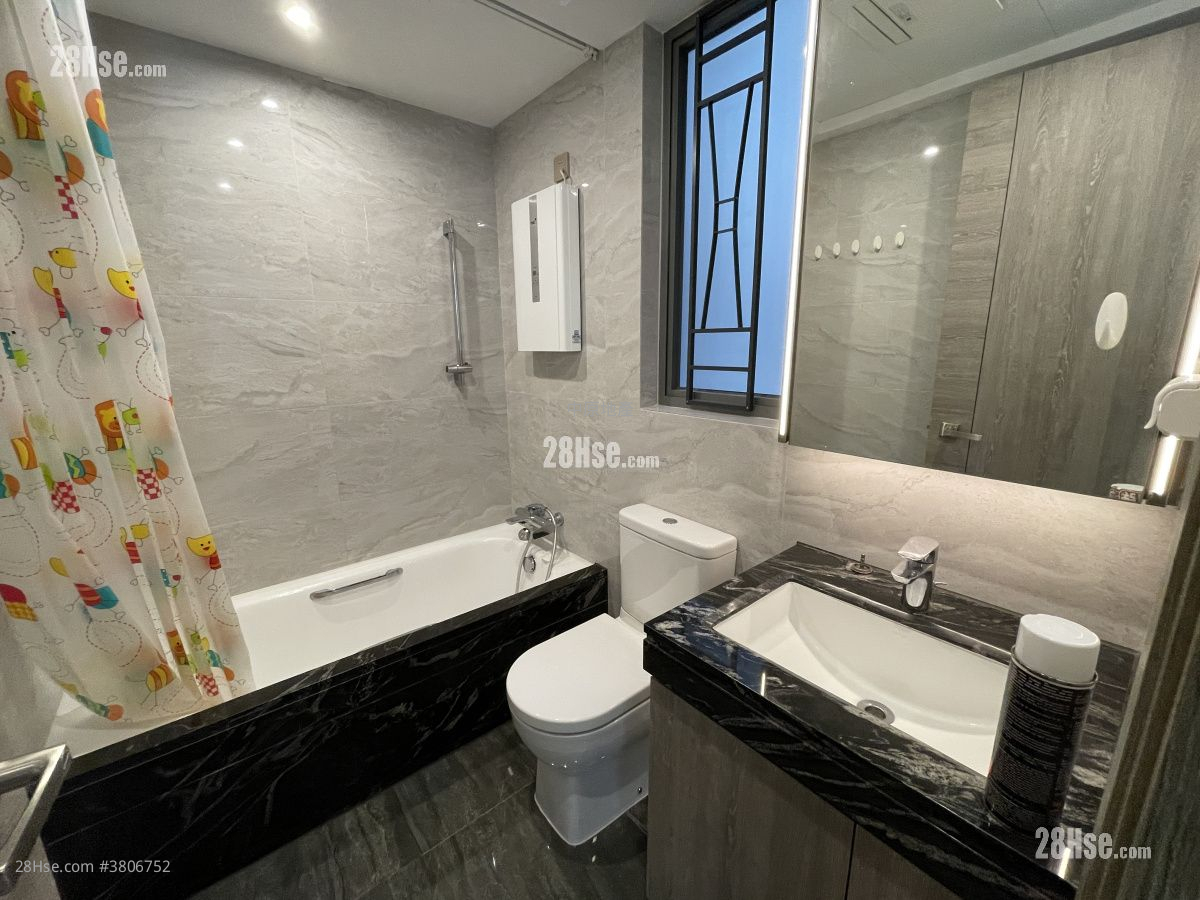 Aurora Rental 2 Bedrooms , 1 Bathroom 445 ft²