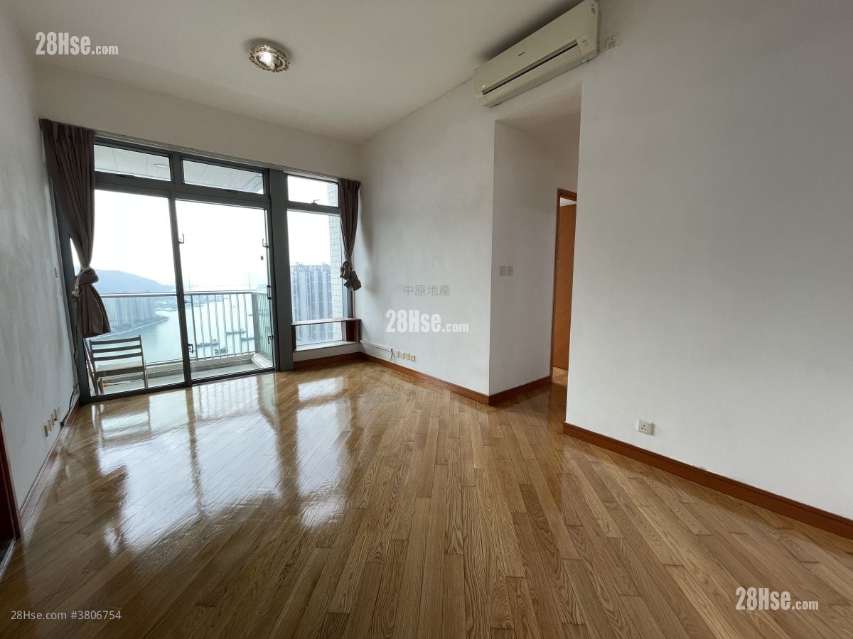 The Dynasty Rental 3 Bedrooms , 2 Bathrooms 728 ft²