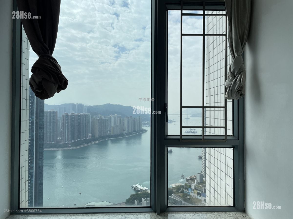 The Dynasty Rental 3 Bedrooms , 2 Bathrooms 728 ft²