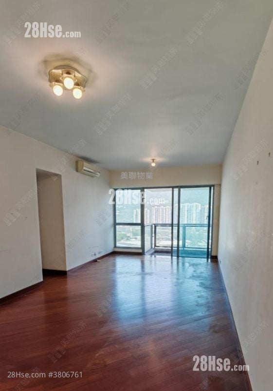 御龙山 售盘 3 房 1,035 平方尺