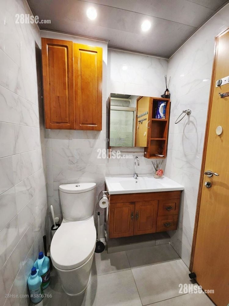 New Haven Sell 2 Bedrooms 526 ft²