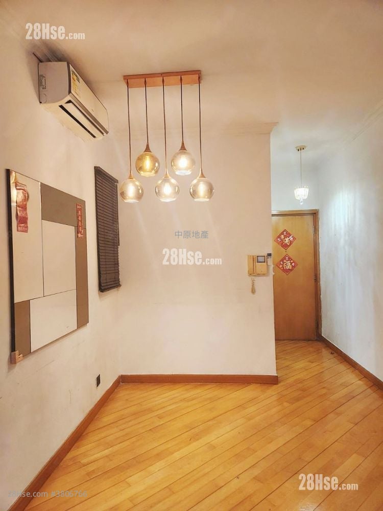 New Haven Sell 2 Bedrooms 526 ft²