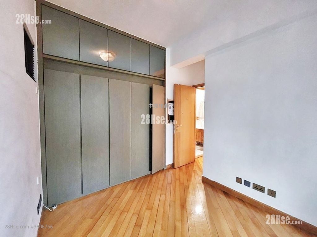 New Haven Sell 2 Bedrooms 526 ft²