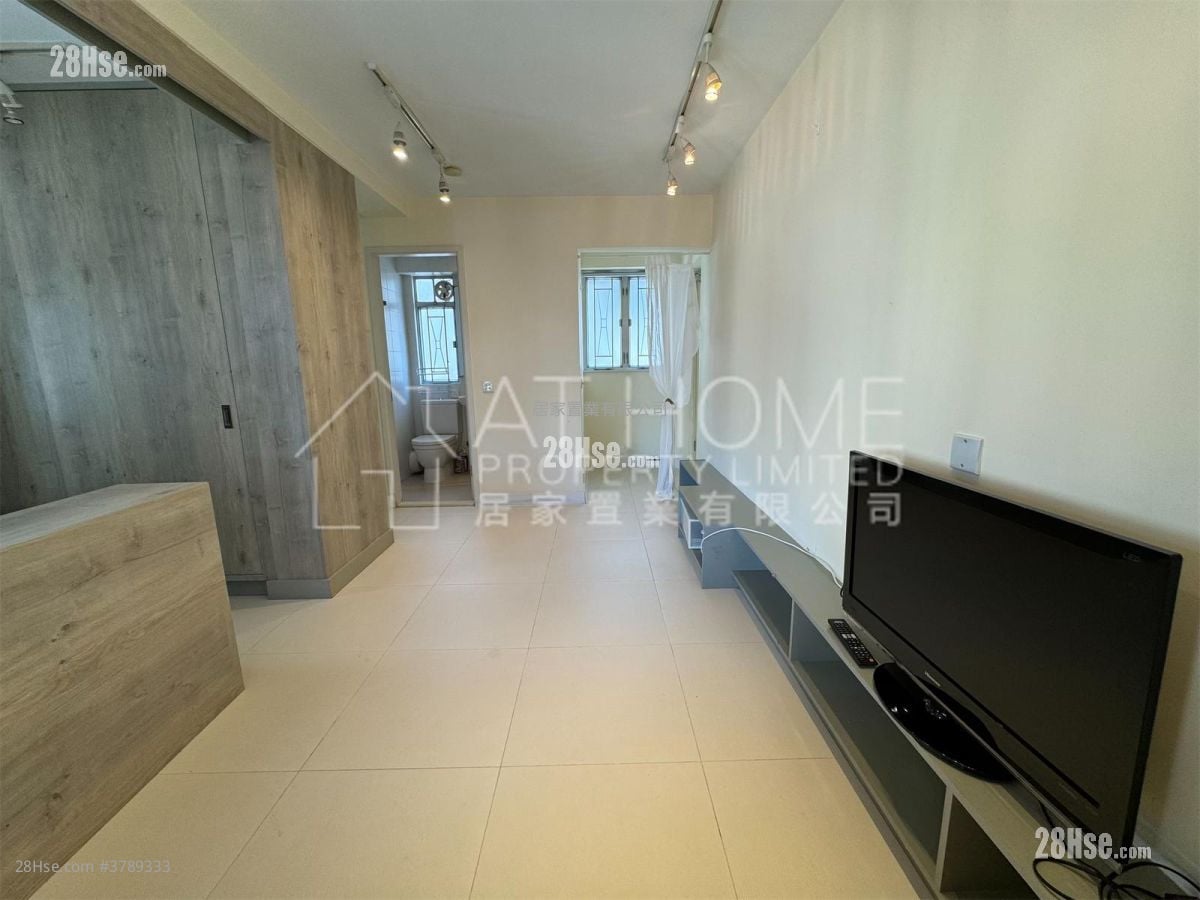 Ka Fai Court Sell Studio , 1 Bathroom 323 ft²