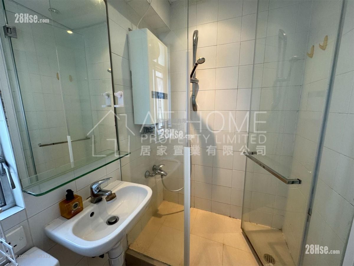 Ka Fai Court Sell Studio , 1 Bathroom 323 ft²