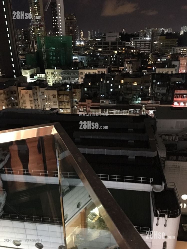 Billionnaire Avant Rental 3 Bedrooms , 2 Bathrooms 628 ft²